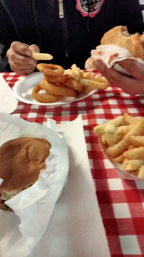 BBQ Sandwich Chopped Inside Meat with Fries